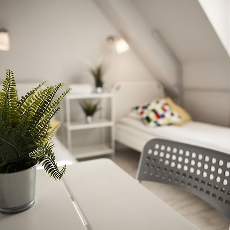 Za Murami Hostel Гданьск Экстерьер фото