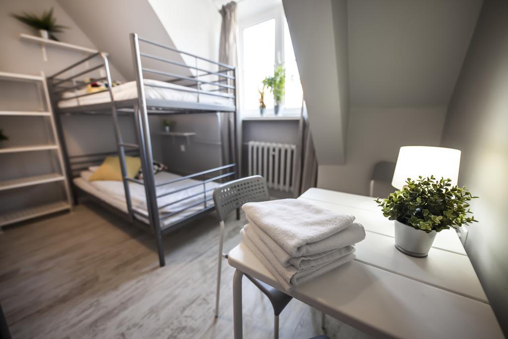 Za Murami Hostel Гданьск Экстерьер фото