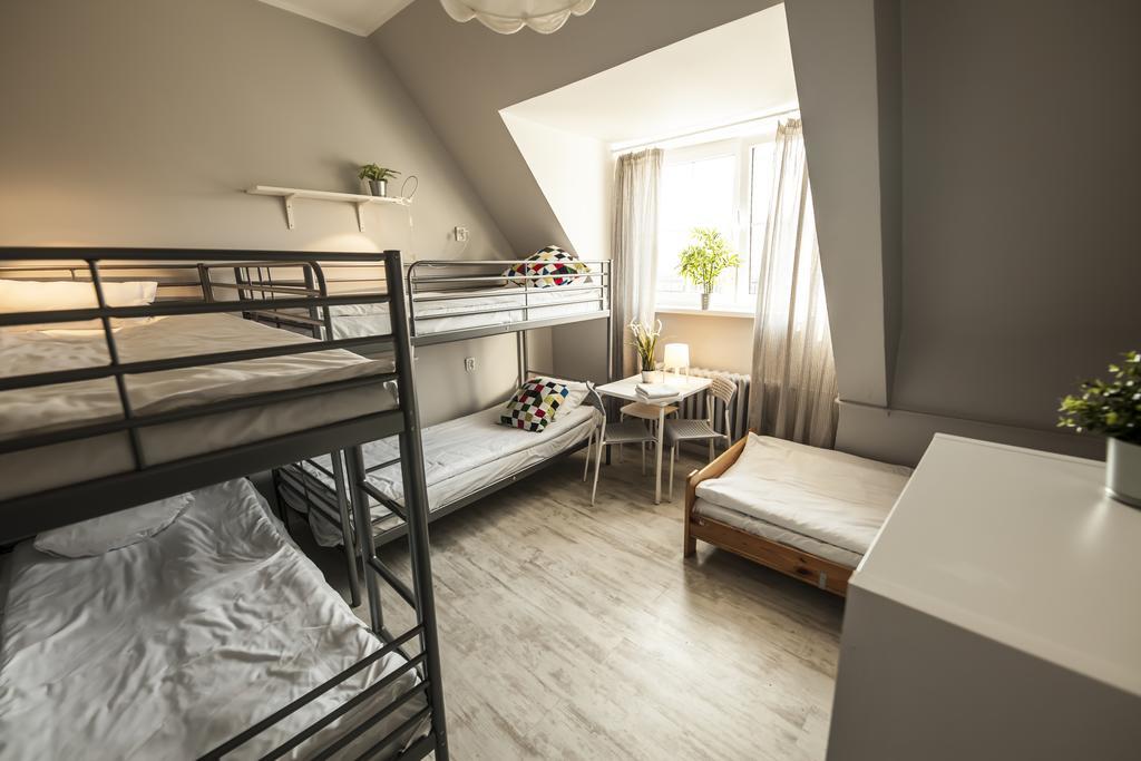 Za Murami Hostel Гданьск Экстерьер фото