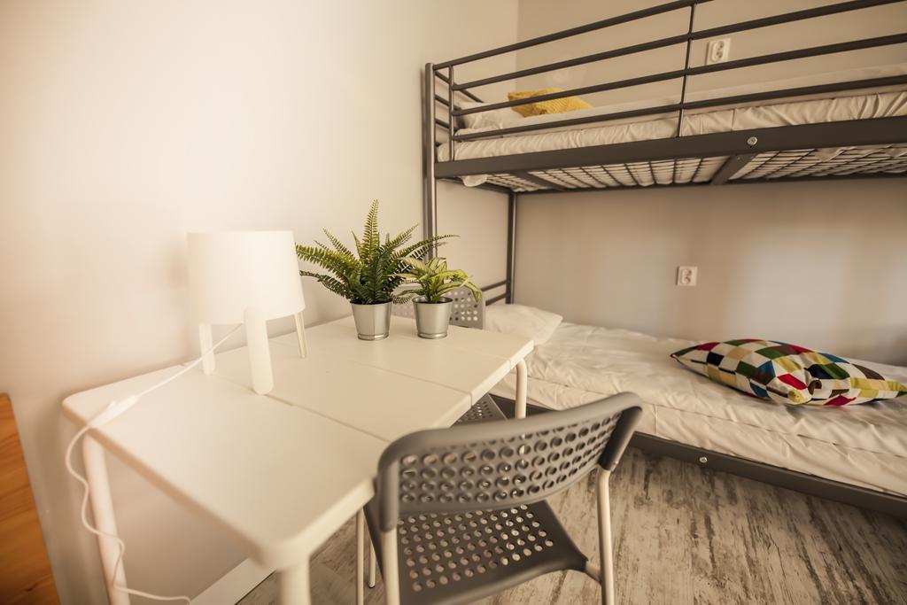 Za Murami Hostel Гданьск Экстерьер фото
