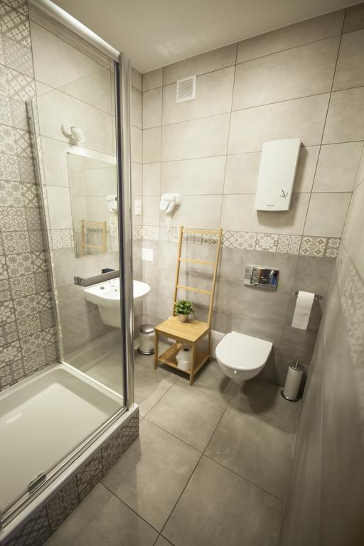 Za Murami Hostel Гданьск Экстерьер фото
