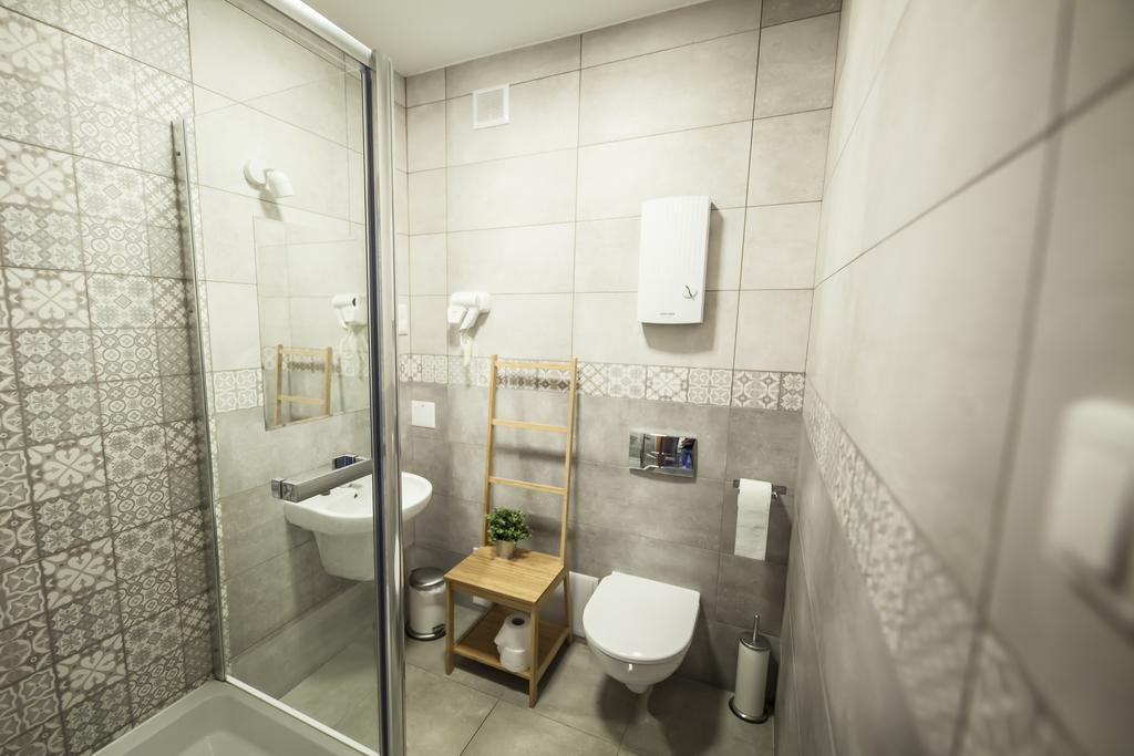 Za Murami Hostel Гданьск Экстерьер фото